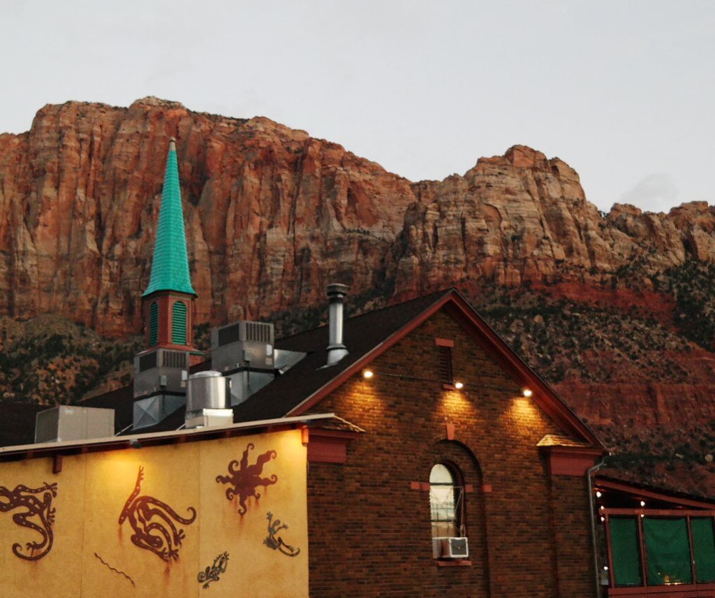 A Road Trip to Zion National Park, Utah, Reveals Stunning Beauty ...